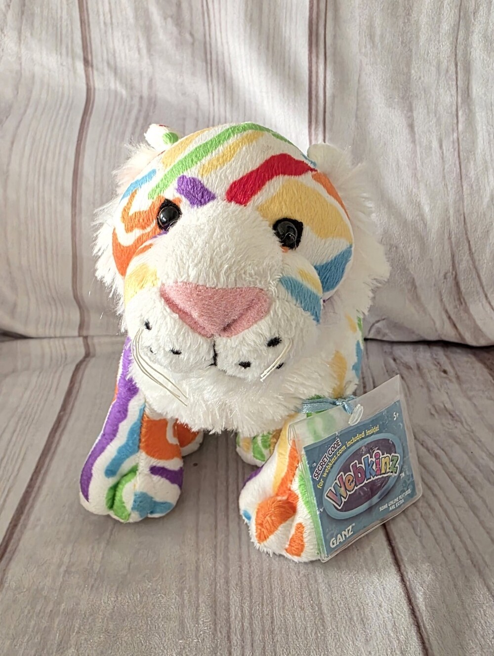 Webkins Colorsplash Tiger Plush Stuffed Toy Rainbow Sealed Code Tag 9 Inch HM737